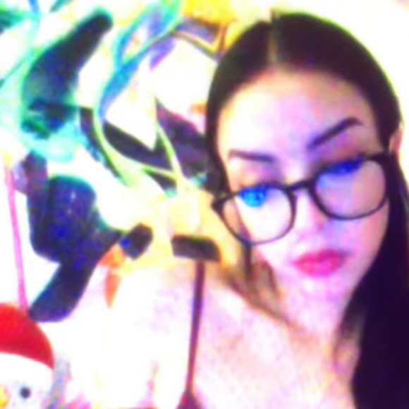 Meet your Posher, Elisavet - Picture 1 of 1